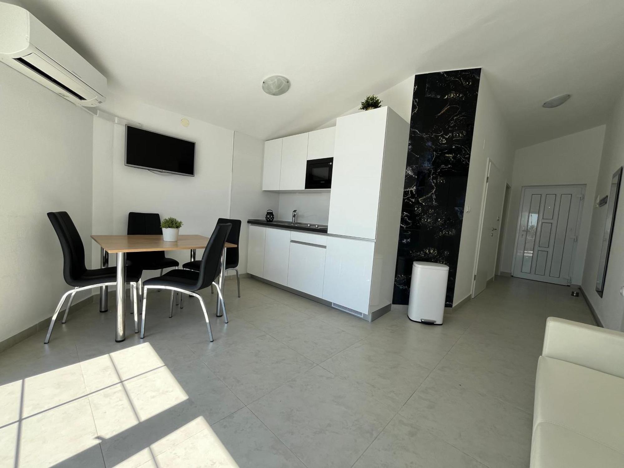 Mirakul Apartments Vir Eksteriør bilde